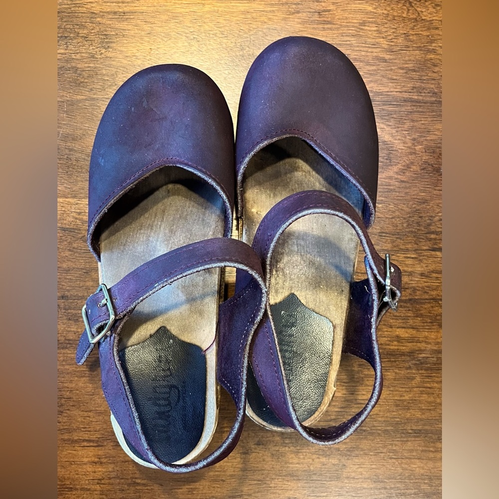 Sandgrens Swedish Wooden Low Heel Clog Sandals, size 35